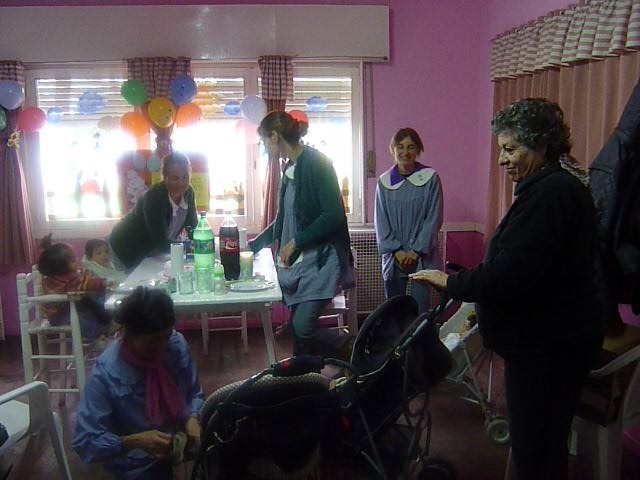 fotos/2011-06-09 - Cumple Iara/P1020042.JPG